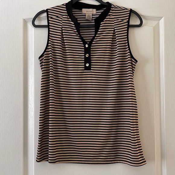 ✨SOLD✨Diana Belle Sleeveless Striped Blouse - Picture 1 of 6